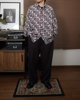 90’s vintage patterned shirt